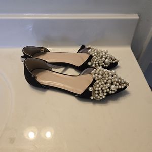 Ladies flat jeweled shoes